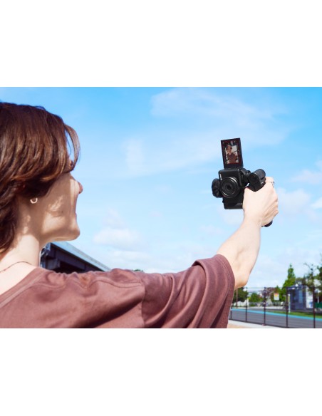 Sony Vlog camera ZV-1F di | Fotocamera digitale (schermo orientabile, video in 4K, slow motion, funzionalità per vlog) - Nera