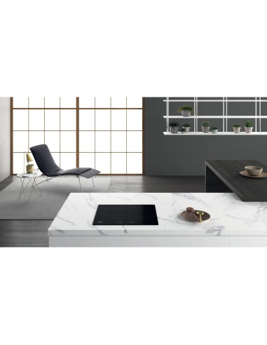 Whirlpool WS Q2160 NE piano cottura Nero Da incasso 59 cm Piano cottura a induzione 4 Fornello(i)