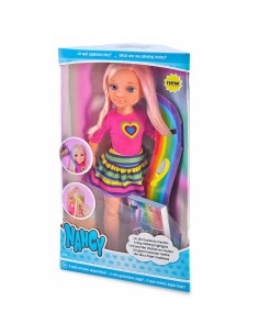 Nancy , un giorno facendo meches