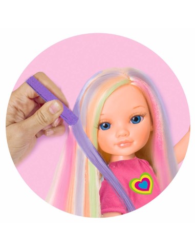 Nancy , un giorno facendo meches