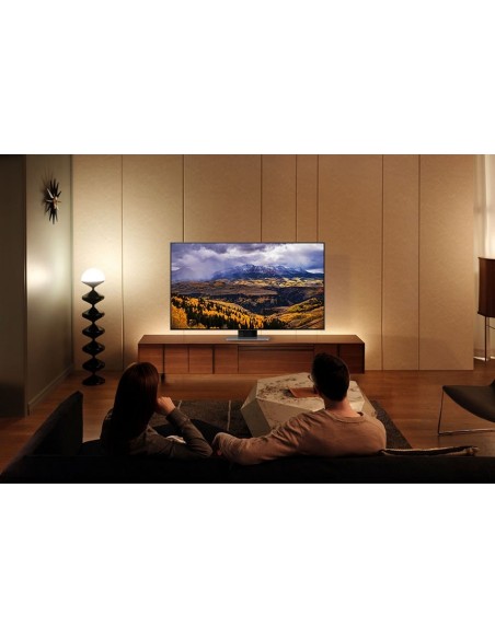 Samsung Series 8 QLED 4K 65" Q80C TV 2023