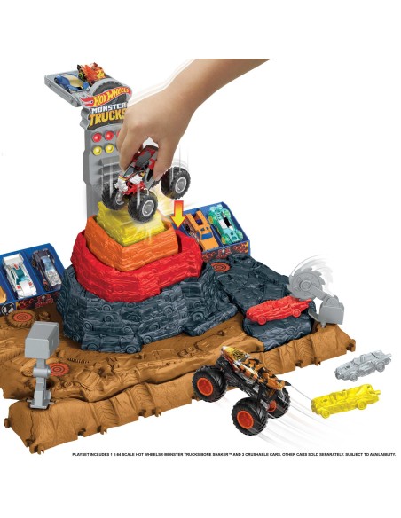 Hot Wheels Monster Trucks Arena Smashers Bone Shaker Ultimate Crush Yard Playset