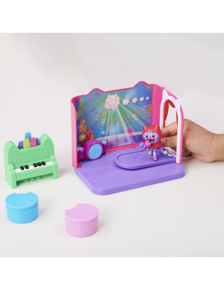 Gabby's Dollhouse , Groovy Music Room con personaggio Daniel James Catnip, 2 accessori, 2 mobili e 2 scatole con sorpresa,