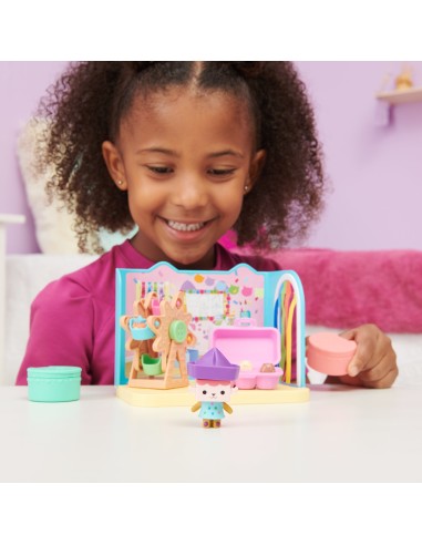 Gabby's Dollhouse , Stanza Baby Box Craft-a-riffic con il personaggio gatto Baby Scatola, accessori, mobili e scatole con