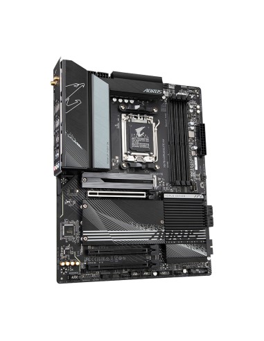 Gigabyte X670 AORUS ELITE AX scheda madre AMD X670 Presa di corrente AM5 ATX