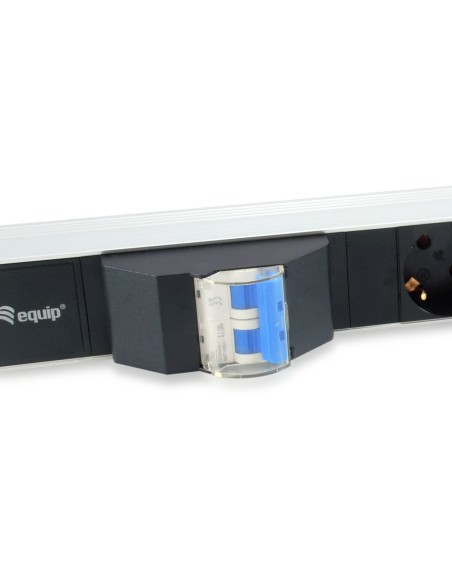 Equip 333312 unità di distribuzione dell'energia (PDU) 6 presa(e) AC 1U Nero