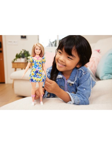 Barbie Fashionistas HJT05 bambola