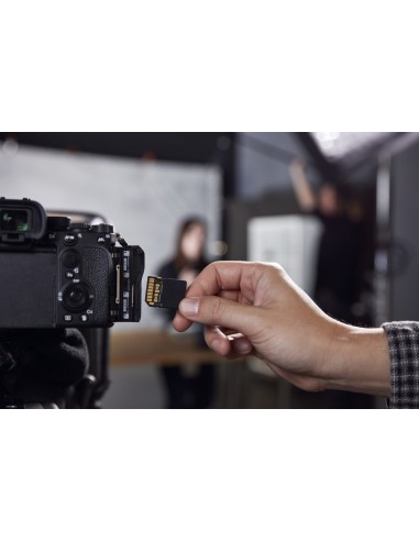 Kingston Technology 256GB Canvas React Plus SDXC UHS-II 280R 150W U3 V60 for Full HD 4K