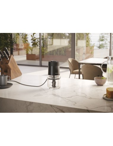 Haier Tritatutto I-Master Serie 5 Nero, 4 lame in acciaio inox, 2 livelli di velocità, Ciotola in vetro 0,5 L