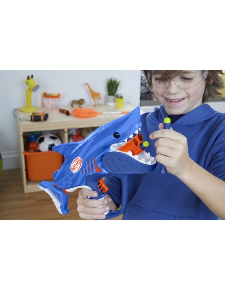 Nerf Junior Wild - Sharkfire, blaster a dardi facile da usare