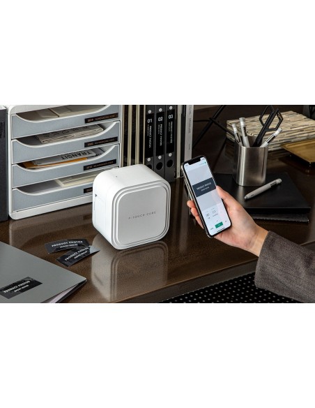 Brother PT-P910BT stampante per etichette (CD) Trasferimento termico 360 x 360 DPI Con cavo e senza cavo TZe Bluetooth