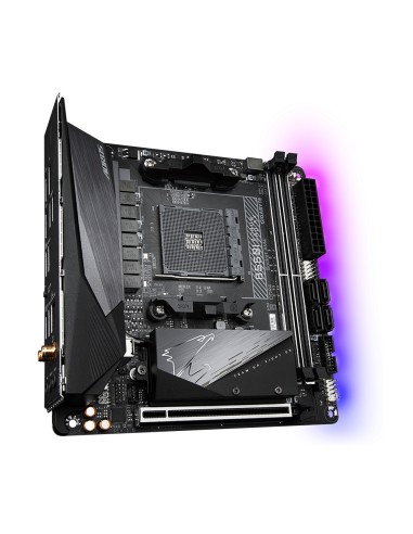 Gigabyte B550I AORUS PRO AX scheda madre AMD B550 Socket AM4 mini ITX