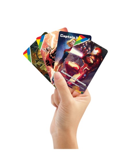 Games Uno Ultimate Marvel Gioco Di Carte Con 4 Carte Laminate Da Collezione  Black Panther, Captain Marvel, Iron Man E Thor