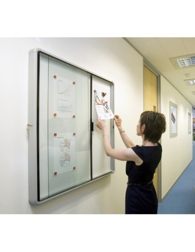 Nobo Bacheca per interni-fondo magnetico 8xA4 anta scorrevole