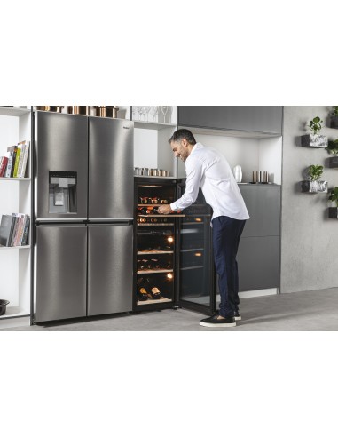 Haier Wine Bank 50 Serie 7 HWS77GDAU1 Cantinetta vino con compressore Libera installazione Nero 77 bottiglia bottiglie
