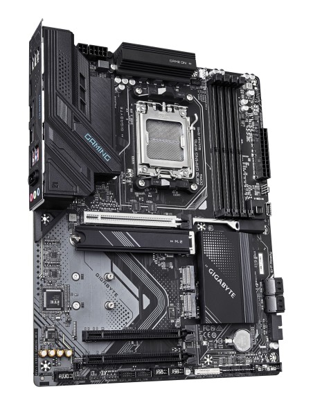 GIGABYTE X870 GAMING WIFI6 Scheda Madre - Supporta CPU AMD Ryzen 9000, 8+2+2 fasi VRM, fino a 8000MHz DDR5 (OC), 1xPCIe 5.0 +