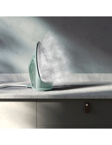 Electrolux E7SI1-6LG Ferro da stiro a secco e a vapore 2300 W Verde Electrolux E7SI1-6LG Ferro da stiro a secco e a vapore 2300 W Verde