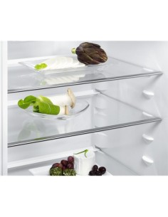 Electrolux LNT3LF18S frigorifero con congelatore Da incasso 267 L F Bianco 2
