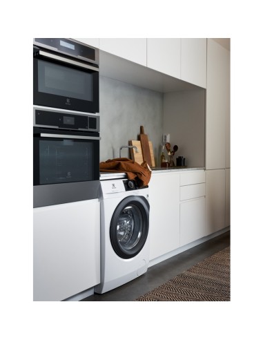 Electrolux EW7W396S lavasciuga Libera installazione Caricamento frontale Bianco E