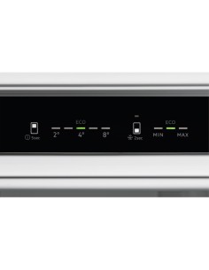 Electrolux LNT6ME18S frigorifero con congelatore Da incasso 217 L E Bianco 2