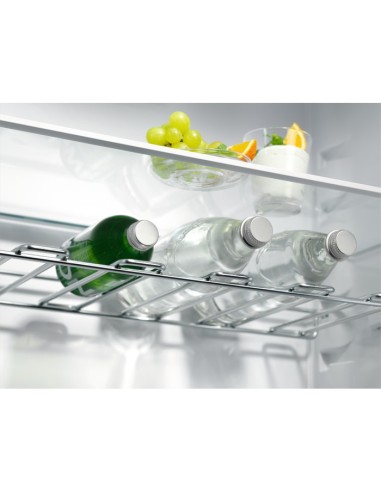 Electrolux LNT6ME18S frigorifero con congelatore Da incasso 217 L E Bianco