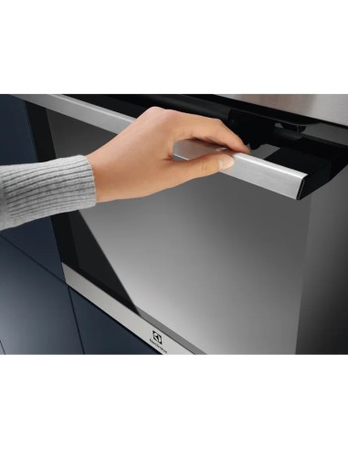 Electrolux EOF4P46X 72 L 2990 W Acciaio inox