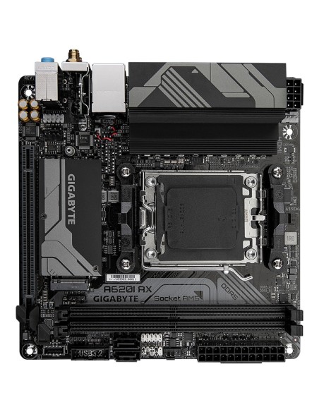 GIGABYTE A620I AX Scheda madre - Supporta CPU AMD Ryzen 8000, VRM digitale a 5+2+1 fasi, fino a 6400MHz DDR5 (OC), 1xPCIe 4.0