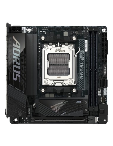 GIGABYTE B850I AORUS PRO Scheda Madre - Supporta processori AMD Ryzen Serie 9000, VRM digitale a 8+2+1 fasi, fino a 8400MHz