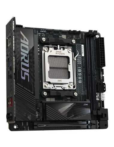 GIGABYTE B850I AORUS PRO Scheda Madre - Supporta processori AMD Ryzen Serie 9000, VRM digitale a 8+2+1 fasi, fino a 8400MHz