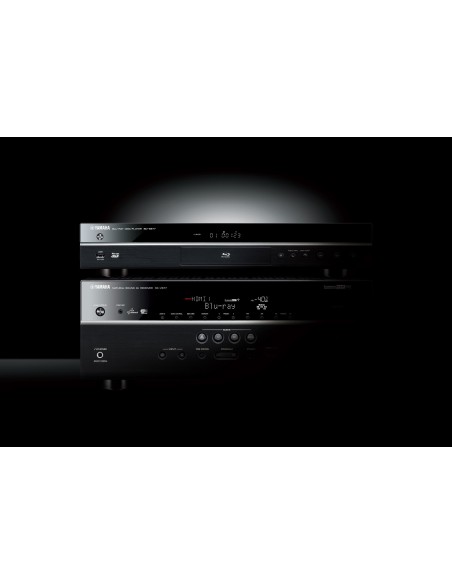 Yamaha BD-S677BL Blu-Ray player