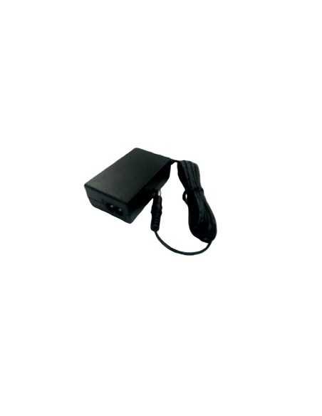 Overland-Tandberg 1022240 adattatore e invertitore Nero