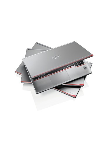 Fujitsu LIFEBOOK E746 Computer portatile 35,6 cm (14") HD Intel® Core™ i7 16 GB DDR3L-SDRAM 512 GB SSD Wi-Fi 5 (802.11ac)