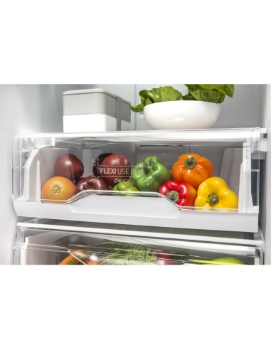 Indesit LI70 FF1 W frigorifero con congelatore Libera installazione 270 L Bianco