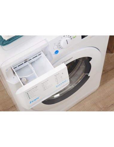 Indesit BWE 71283X W IT lavatrice Caricamento frontale 7 kg 1200 Giri min Bianco
