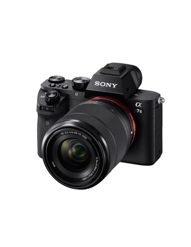 Sony α Alpha 7 II, fotocamera mirrorless con obiettivo 28-70mm, attacco E, sensore full-frame, 24.3 MP