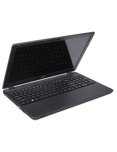 Acer Aspire E E5-575G-72Q3 Computer portatile 39,6 cm (15.6") HD Intel® Core™ i7 4 GB DDR4-SDRAM 500 GB HDD NVIDIA® GeForce®