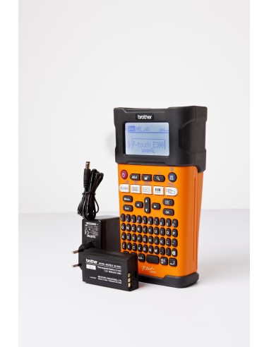 Brother PT-E300VP stampante per etichette (CD) 180 x 180 DPI TZe QWERTY