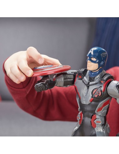 Hasbro Marvel Avengers  Endgame - Captain America lancia scudo (Action Figure interattiva elettronica con suoni e frasi in