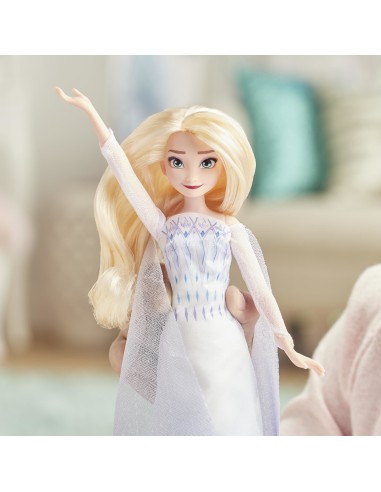 Hasbro Disney Frozen Musical Adventure Elsa