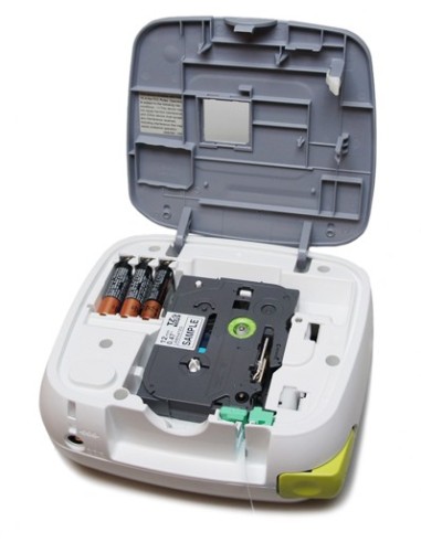 Brother PT-D200 stampante per etichette (CD) Trasferimento termico 180 x 180 DPI TZe