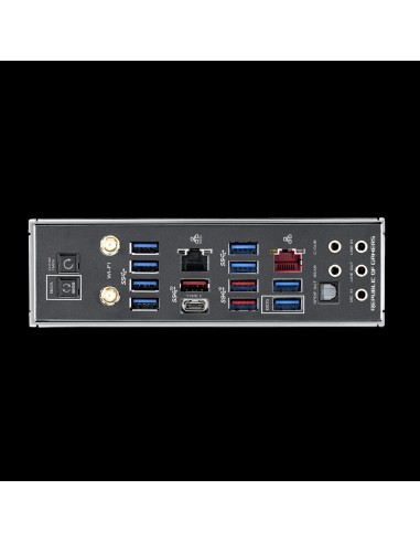 ASUS ROG Zenith Extreme Alpha AMD X399 Socket TR4 ATX esteso