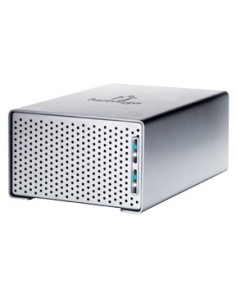 Iomega UltraMax Plus Desktop Hard Drive 4.0TB disco rigido esterno 4000 GB Argento