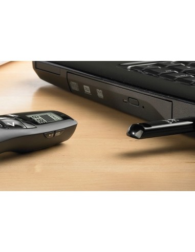 Logitech Professional Presenter R800 puntatore wireless Nero