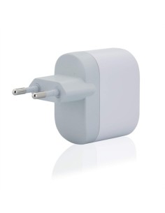 Belkin Universal USB Charger adattatore e invertitore Interno Bianco