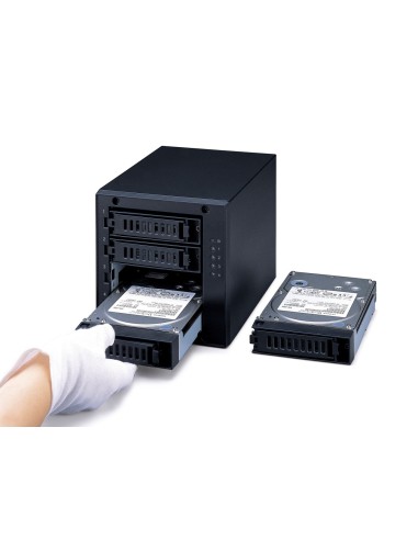 Buffalo DriveStation Quad USB 3.0 Server di archiviazione Nero