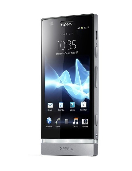 Sony Xperia P 10,2 cm (4") SIM singola Android 4.0 3G 1 GB 16 GB Argento