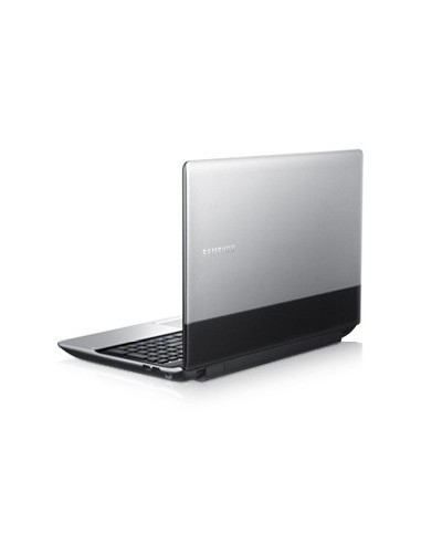 Samsung 3 NP300E5A 39,6 cm (15.6") HD Intel® Core™ i3 6 GB DDR3-SDRAM 500 GB HDD NVIDIA® GeForce® GT 520MX Windows 7 Home
