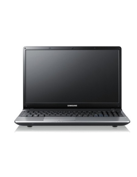 Samsung 3 NP300E5X 39,6 cm (15.6") Intel® Celeron® 2 GB DDR3-SDRAM 500 GB HDD FreeDOS Nero, Argento