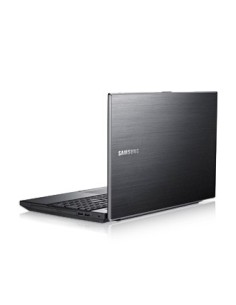 Samsung 3 NP300V5A 39,6 cm (15.6") HD Intel® Core™ i5 6 GB DDR3-SDRAM 750 GB HDD NVIDIA® GeForce® GT 520MX Windows 7 Home 2