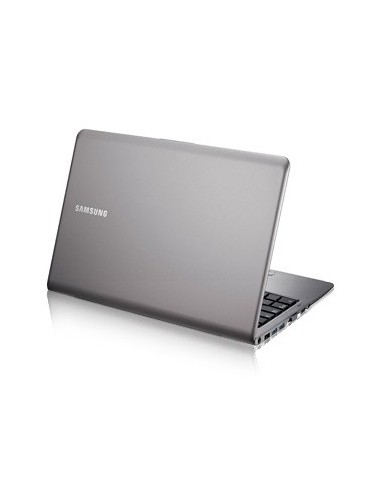 Samsung 5 NP530U4B 35,6 cm (14") HD Intel® Core™ i5 6 GB DDR3-SDRAM 1016 GB HDD+SSD AMD Radeon HD 7550M Windows 7 Professional